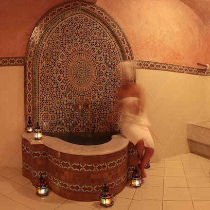 Couples treatment rooms, Turkish bath, body treatments, body wraps