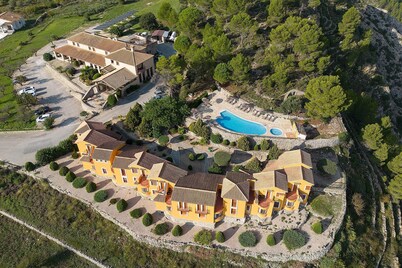 Hotel Alahuar