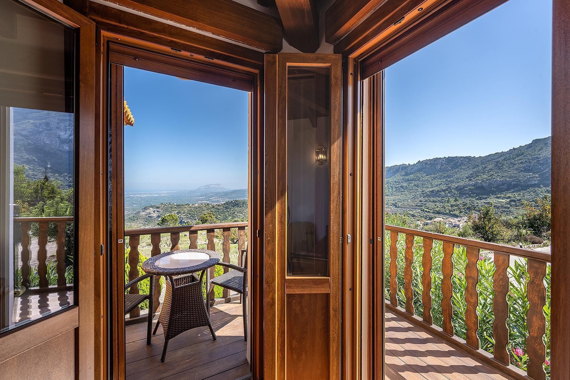 premium bedding, down duvets, memory-foam beds, minibar