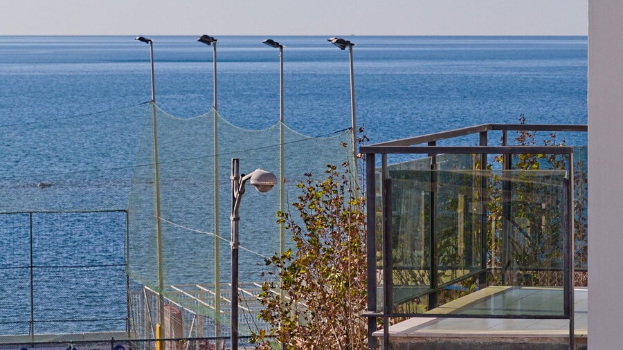 Mediterranea Hotel & Convention Center