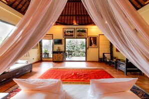 Mads Lange - Villa with Private Pool | 1 chambre, minibar, coffres-forts dans les chambres