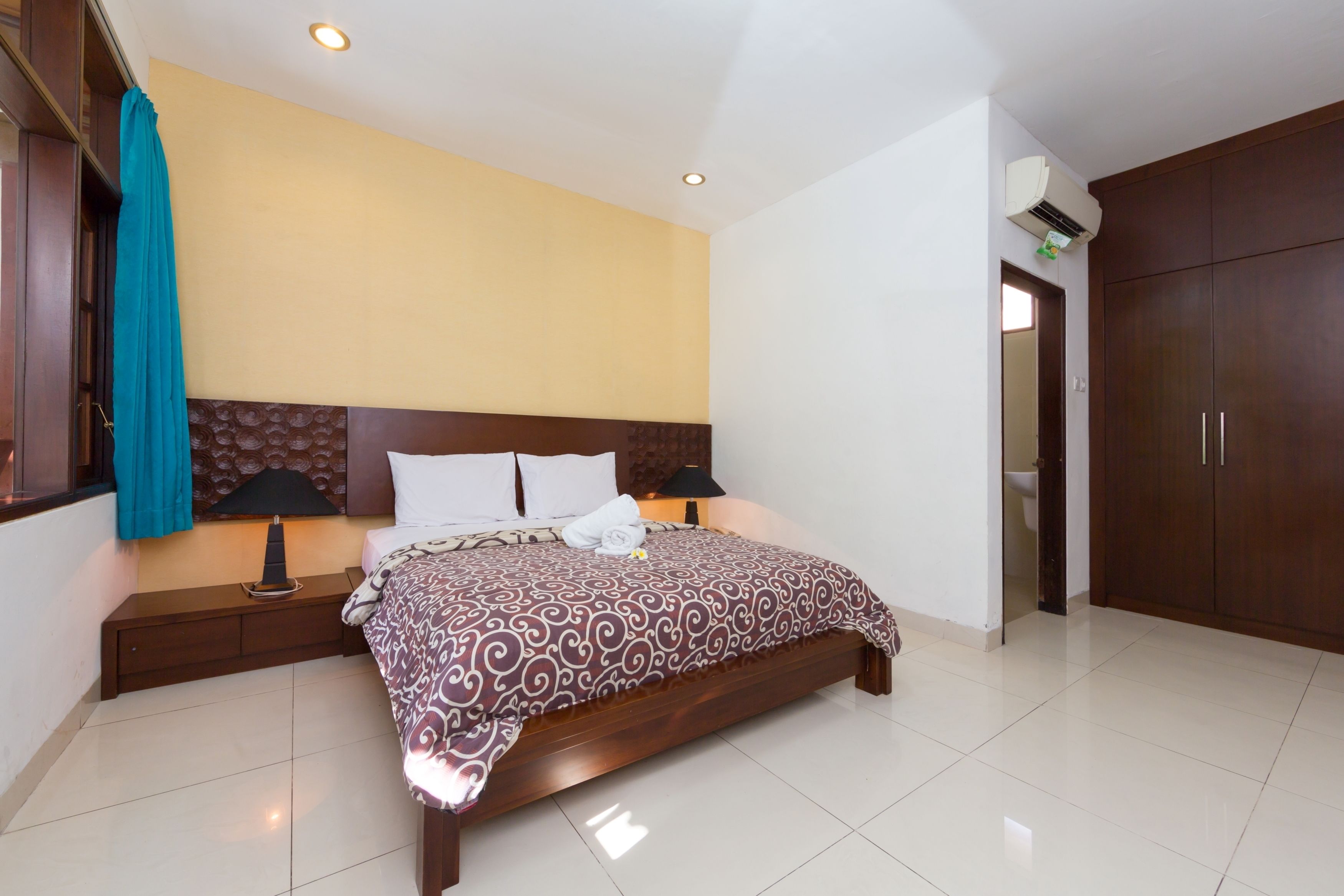 Foto - Simpang Inn Hotel