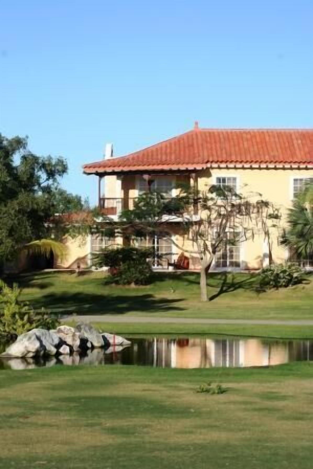 Foto - The Golf Suites