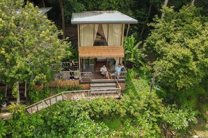 Hilltop Duplex Bungalow | Terraço/pátio