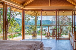 Deluxe Seaview Villa | In-room safe, individually decorated, individually furnished