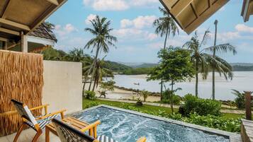 Caja de seguridad en la habitación y decoración personalizada