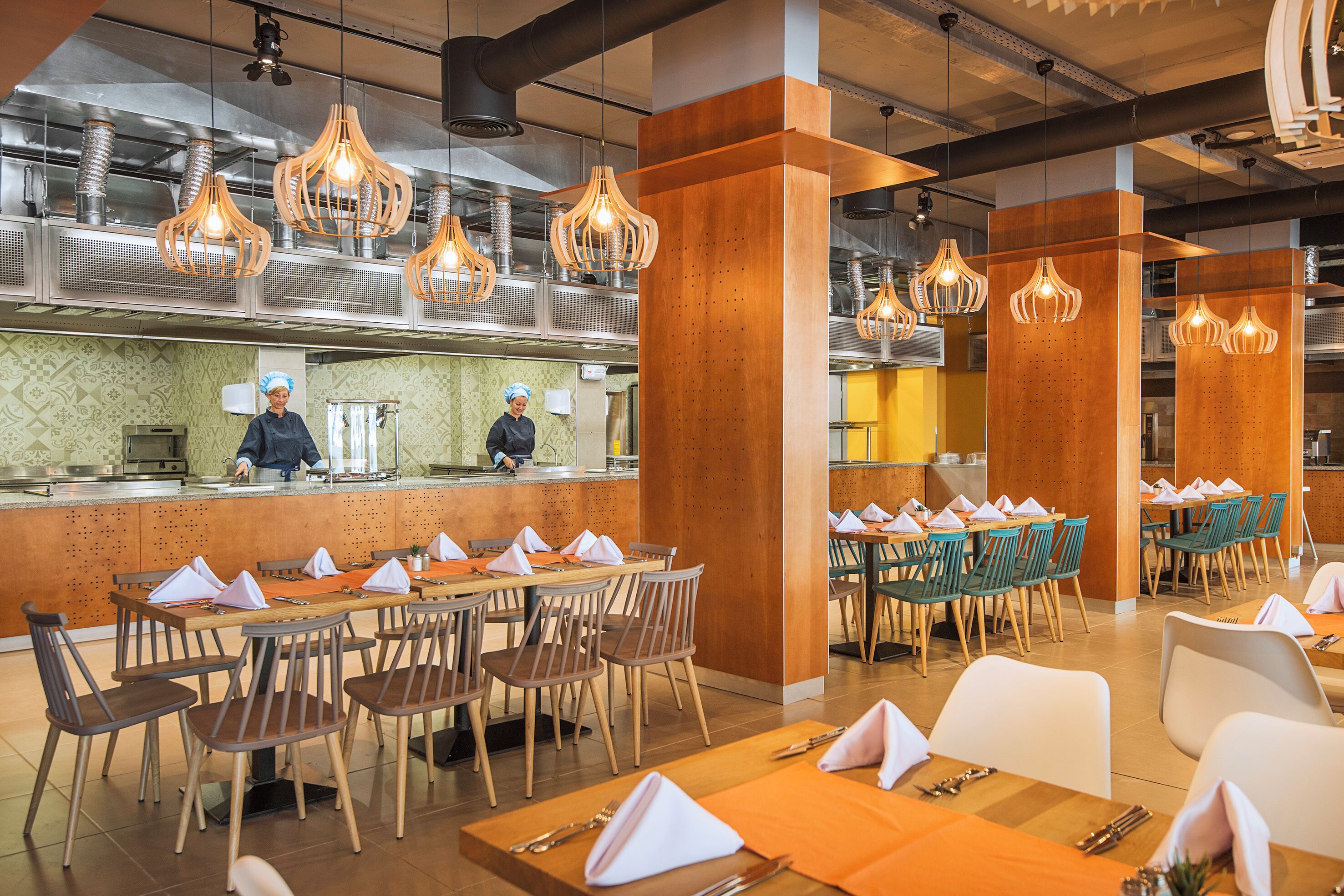 5 restaurants, breakfast, lunch, dinner served; indian cuisine