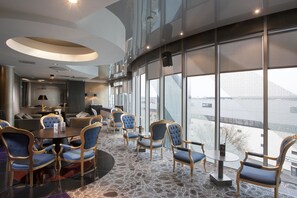 Bar (on property) - Tallink Spa and Conference Hotel (Tallinn)