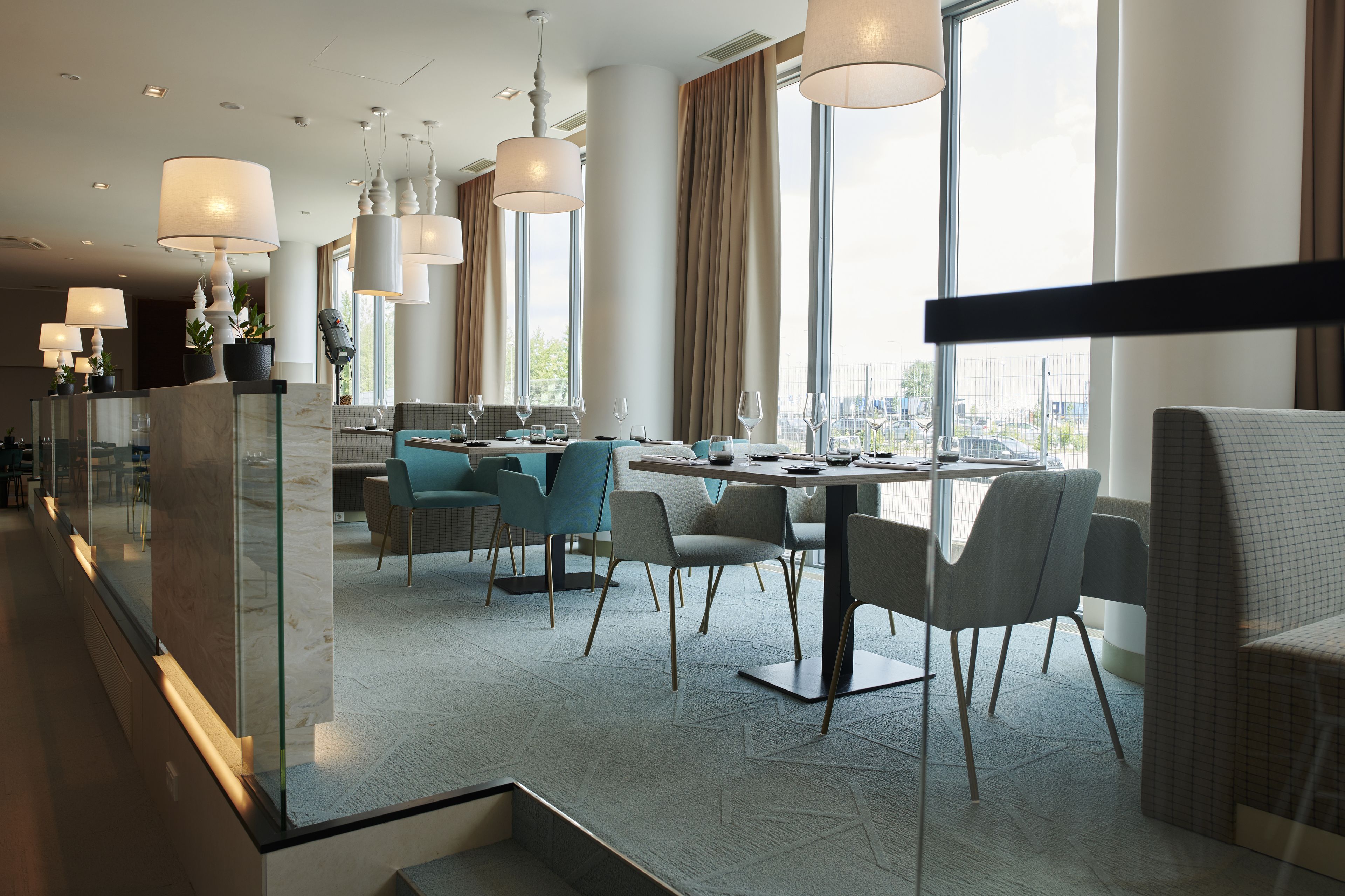 Breakfast, lunch and dinner served