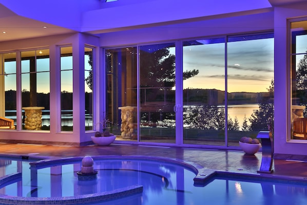 Couples treatment room(s), sauna, hot tub, body treatments, aromatherapy