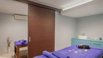 Body treatments, aromatherapy, facials, 2 treatment rooms, massages