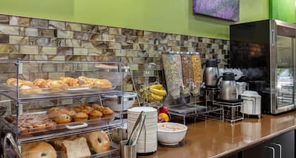 Sleep Inn & Suites Millbrook - Prattville