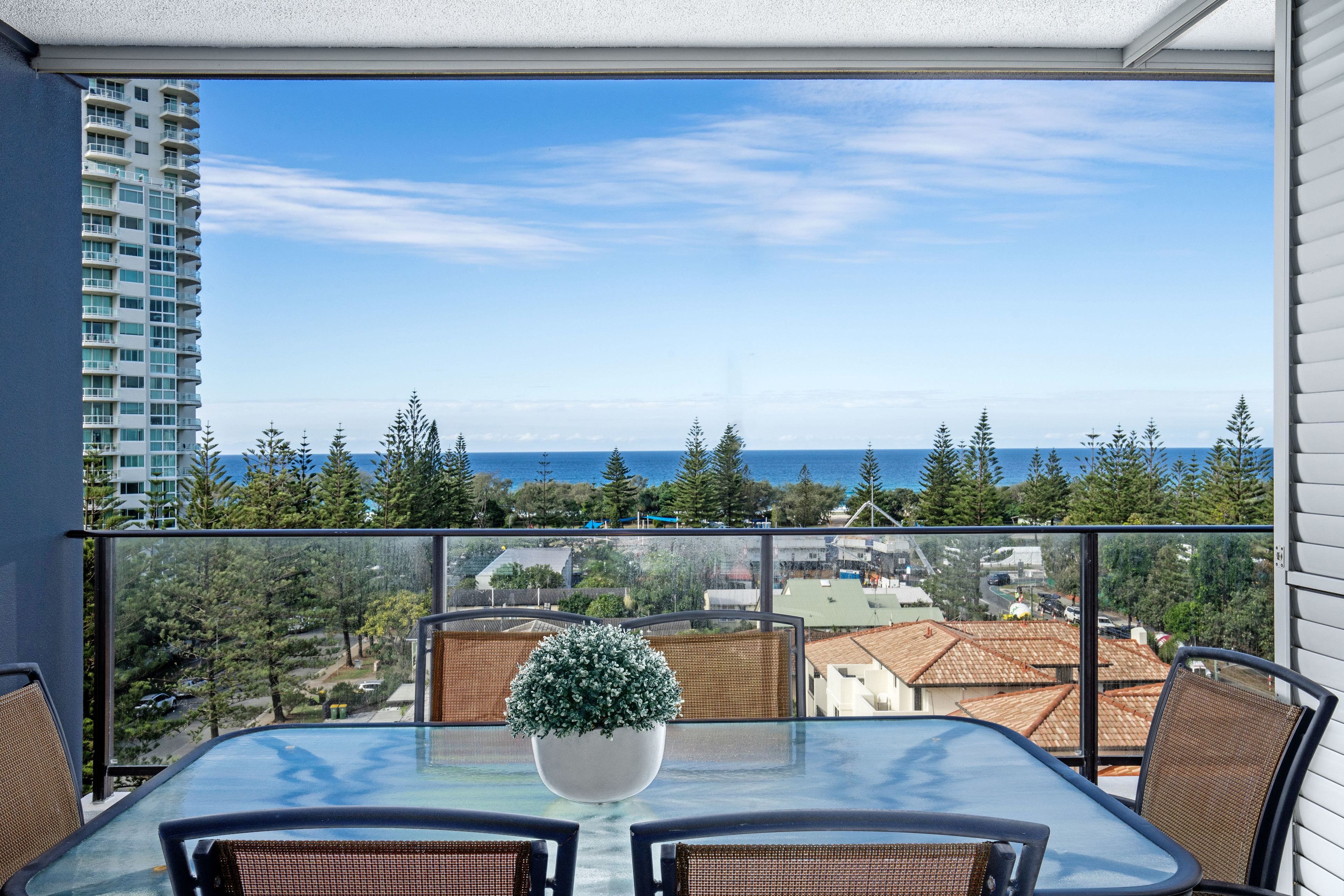 Ultra Broadbeach — image 4