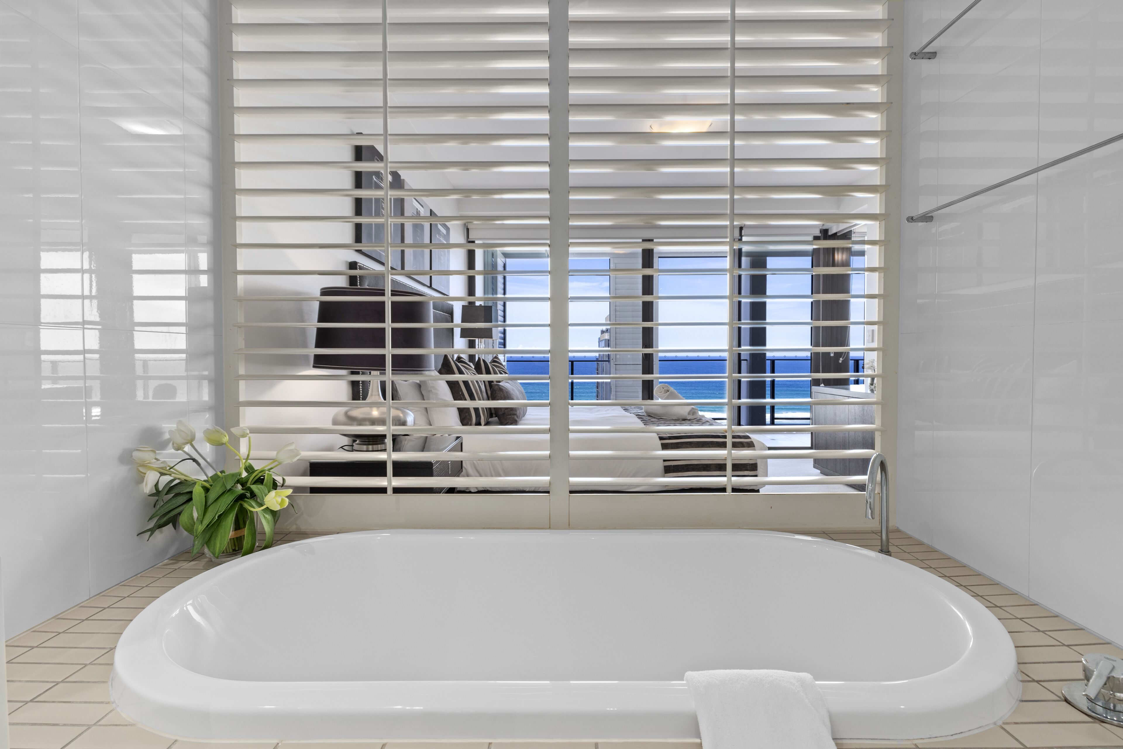Apartment, 2 Bedrooms, Ocean View | Bathroom | Separate bathtub and shower, hair dryer, towels