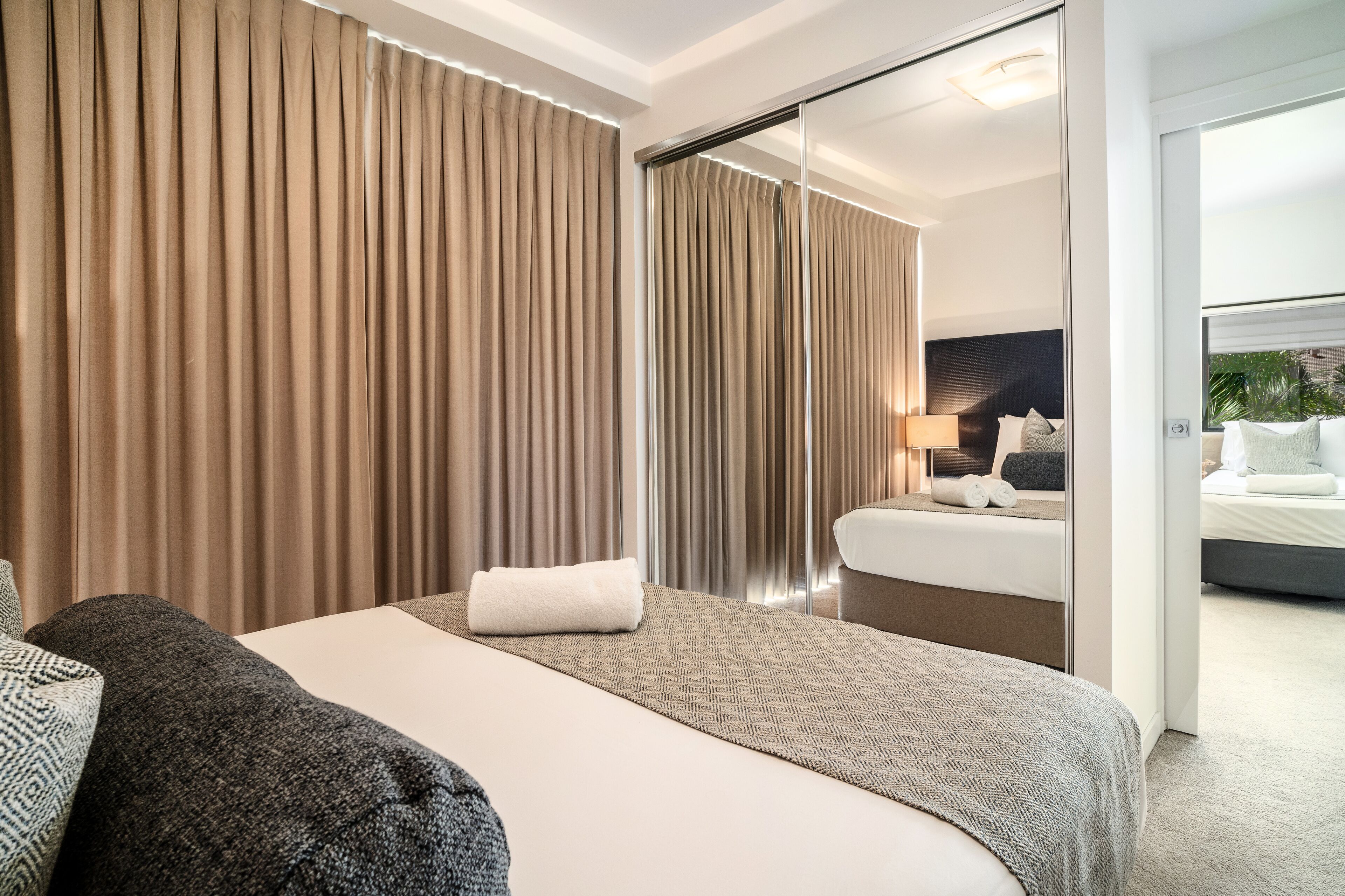 Ultra Broadbeach — image 9