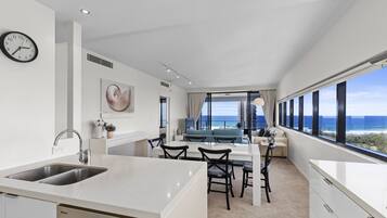 Apartment, 3 Bedrooms, Ocean View | Private kitchen | Full-sized fridge, microwave, oven, stovetop