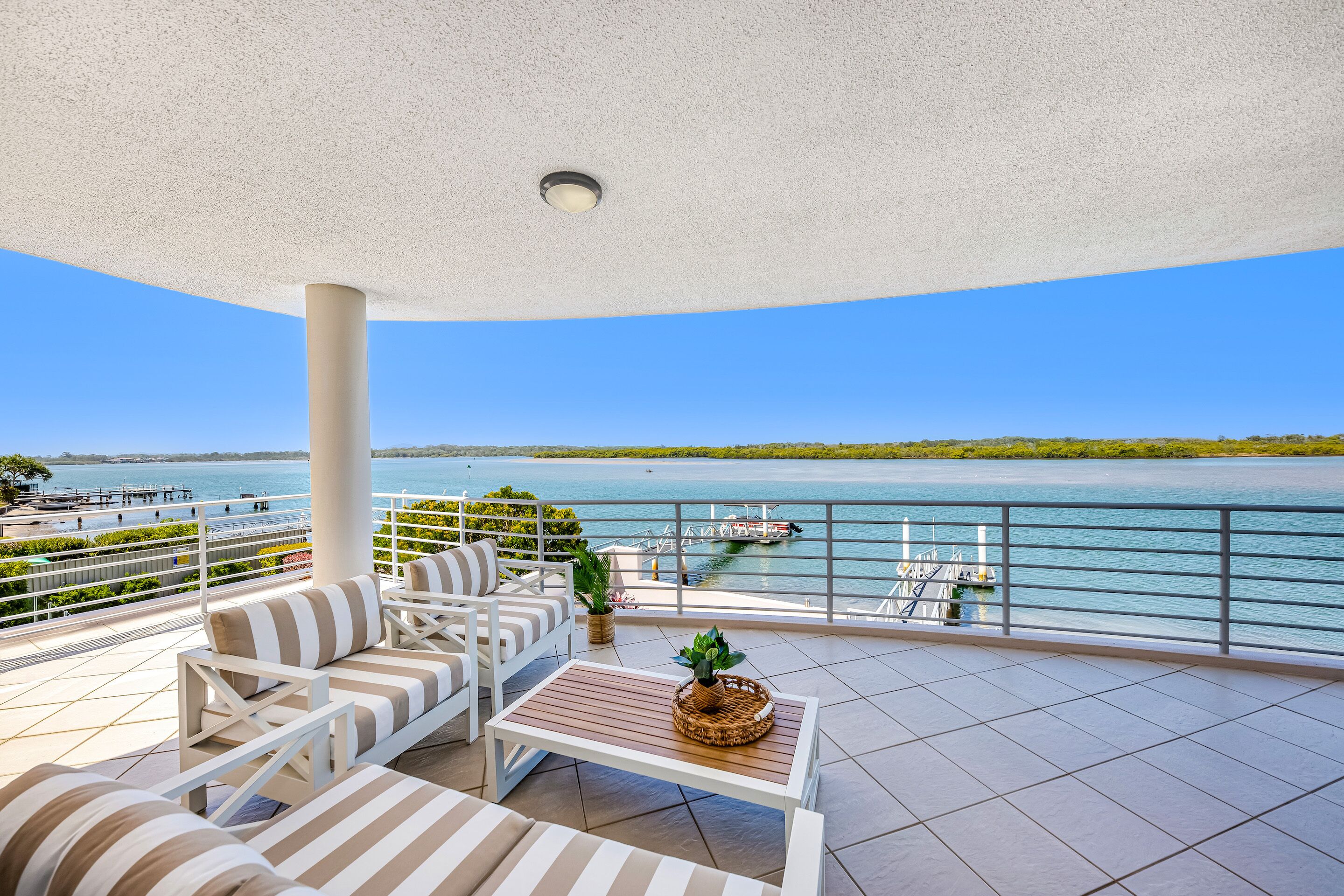 奢华公寓, 3 间卧室 (Waterfront) | 阳台景观