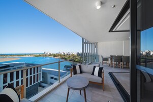 3 Bedroom Deluxe Apartment | View from room