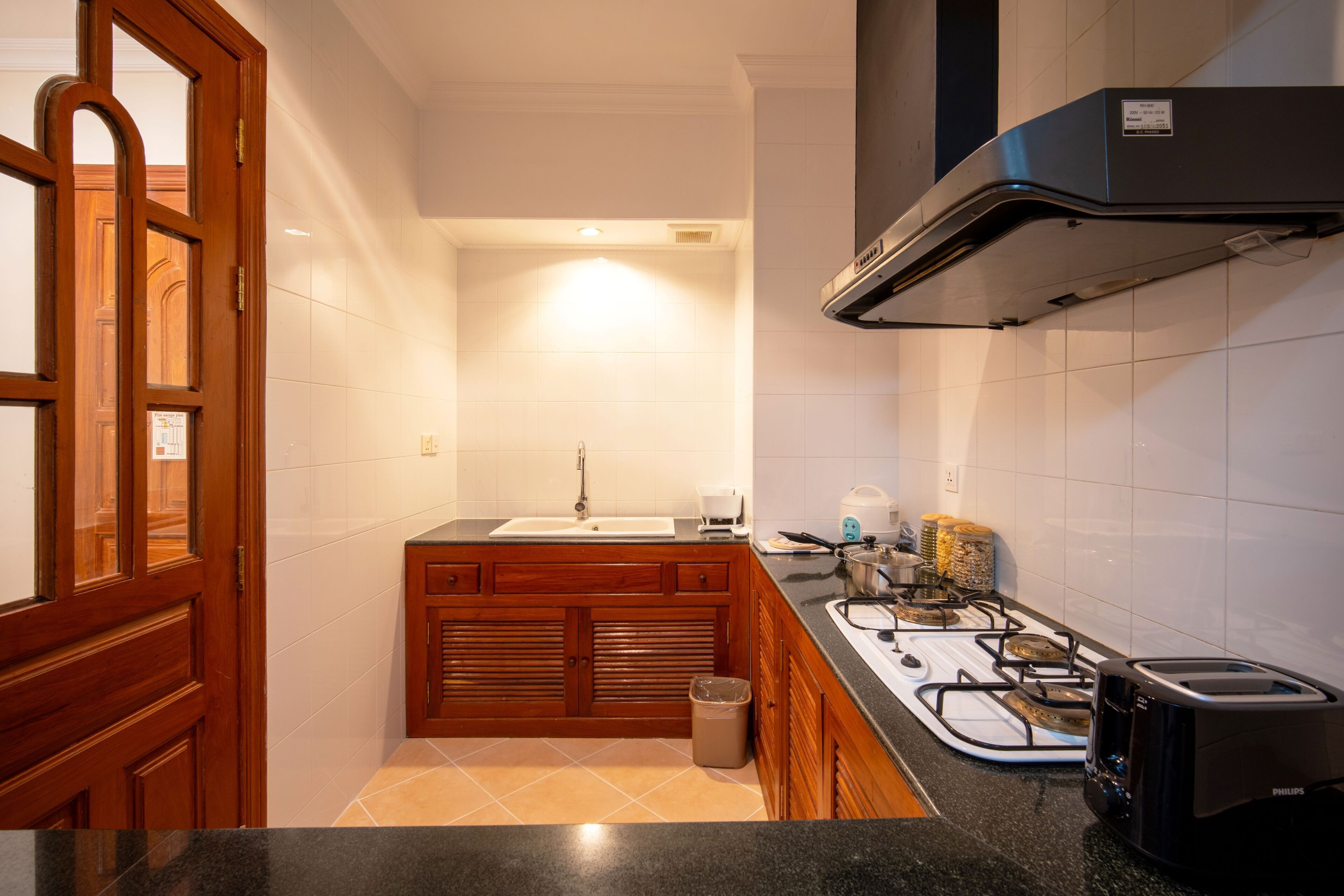 studio | private kitchen | fridge, coffee/tea maker, electric kettle