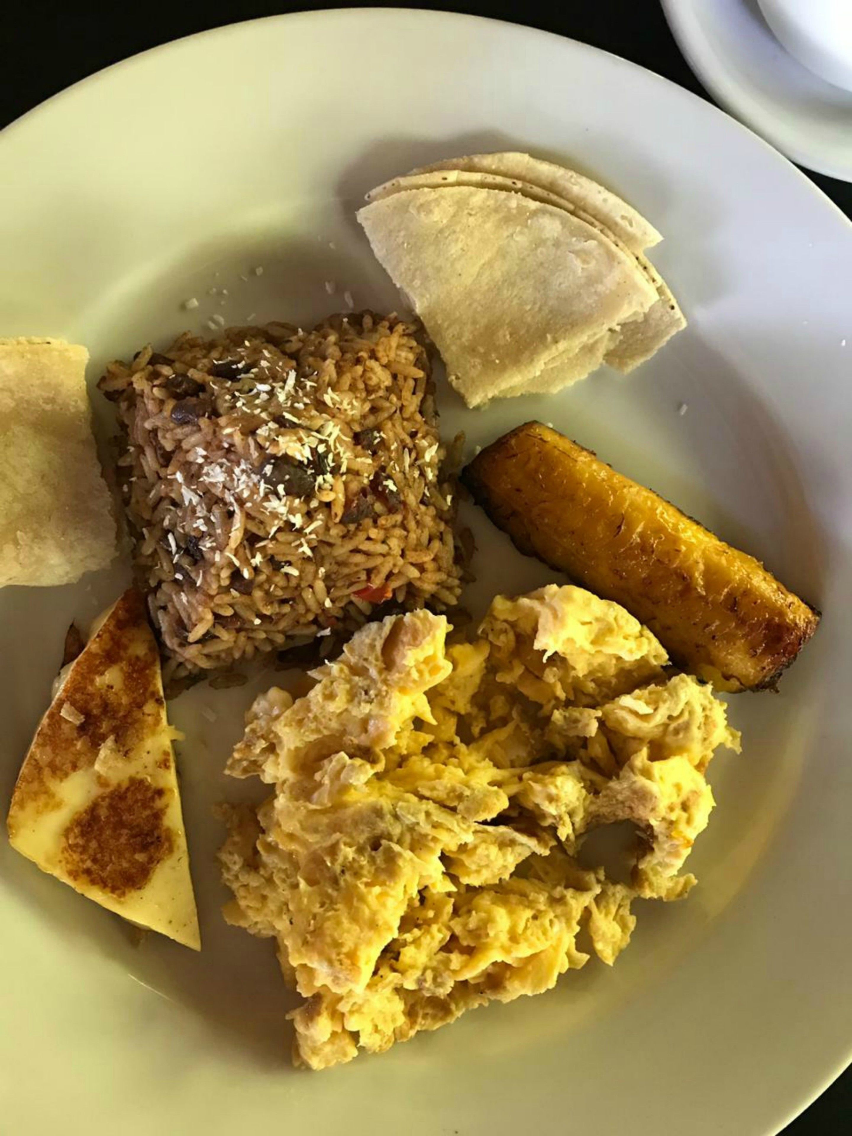 free daily continental breakfast