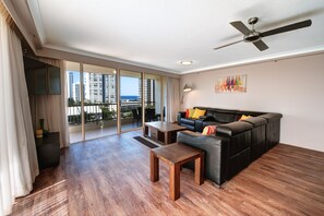 3 Bedroom Superior (Partial Air Conditioning) | Living area | DVD player