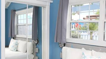 华丽村舍, 2 间卧室, 花园景观, 海滨 | 高档床上用品、加厚床垫、客房内保险箱、特色装修