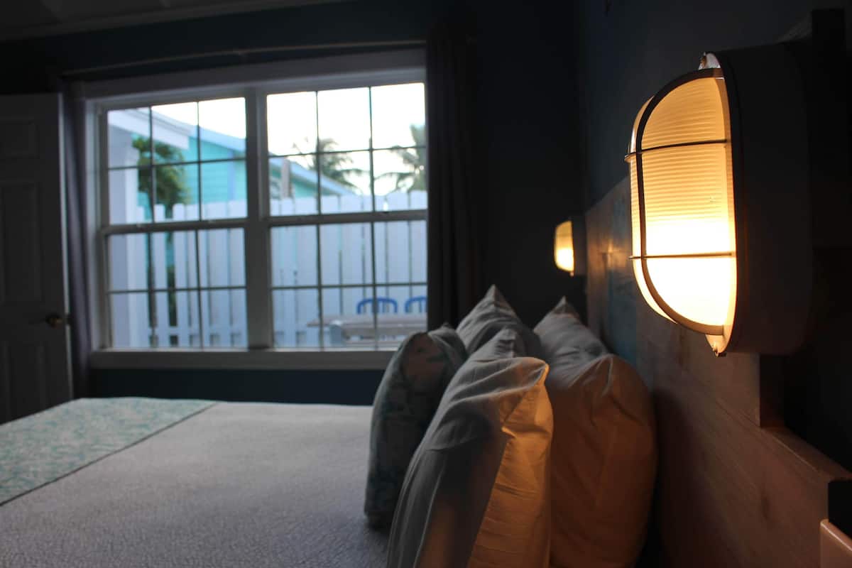 deluxe cottage, multiple beds, garden view, beachside | 1 bedroom, premium bedding, pillow-top beds, in-room safe