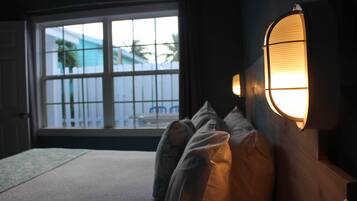 Deluxe Cottage, Multiple Beds, Garden View, Beachside | Premium bedding, pillowtop beds, in-room safe, individually decorated