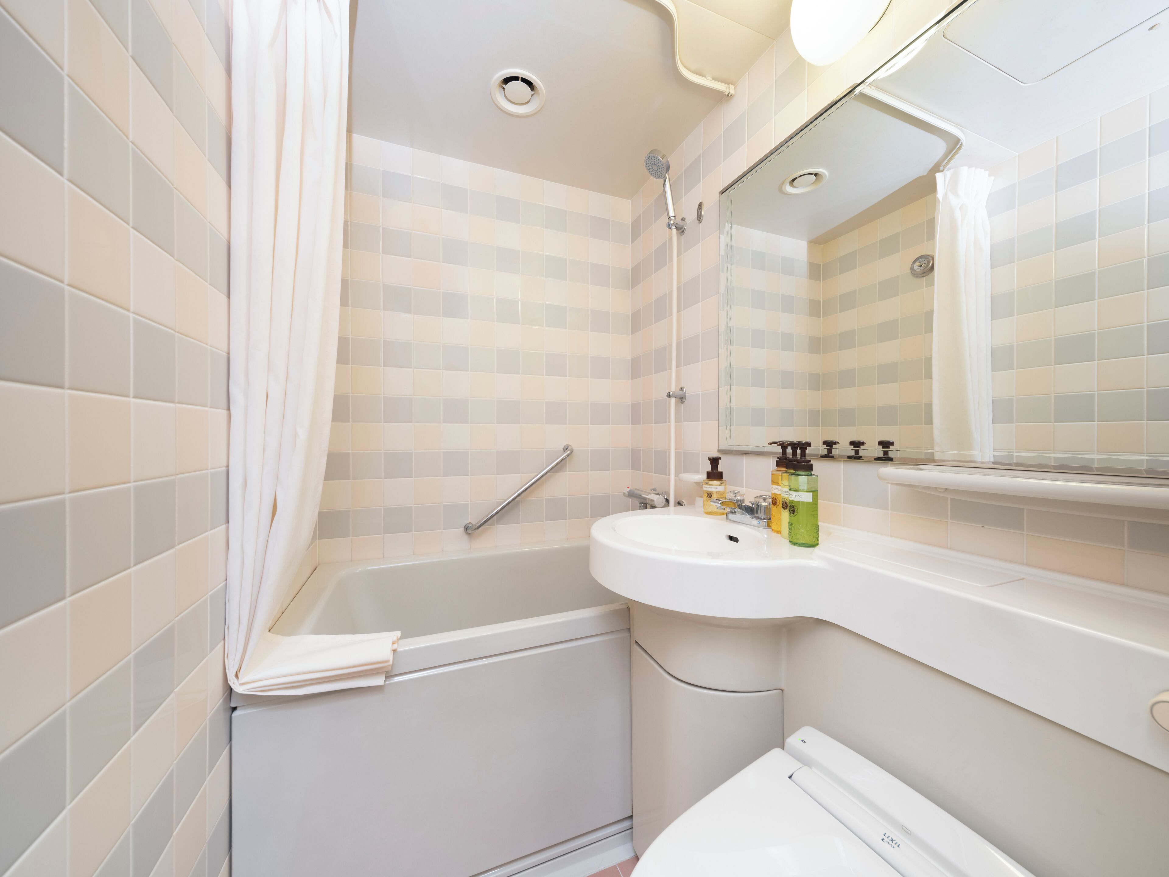 premium bedding, in-room safe, desk, iron/ironing board