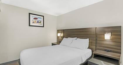 SureStay Studio by Best Western Virginia Beach Oceanfront