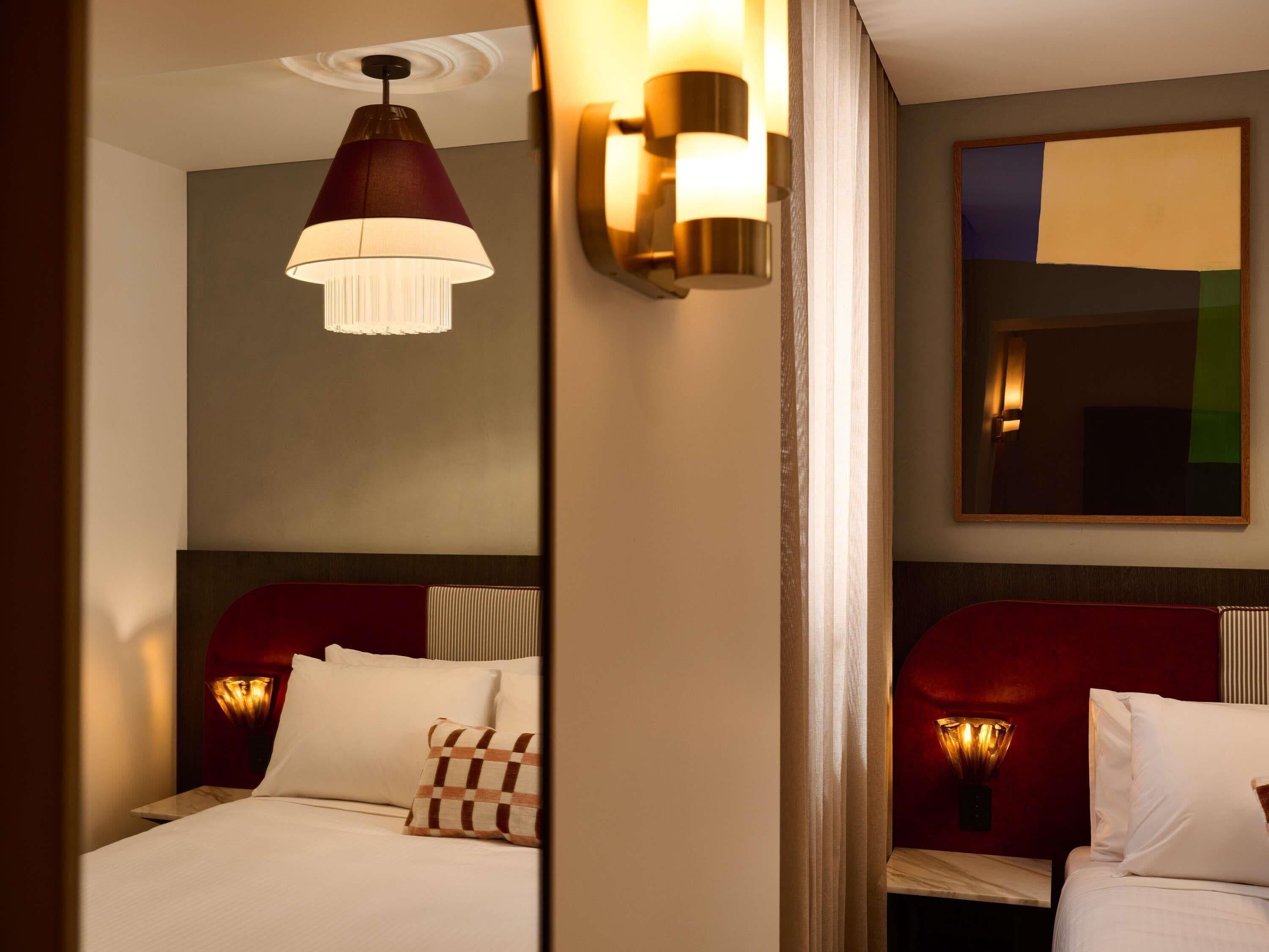 Photo - Hotel Morris Sydney, Handwritten Collection