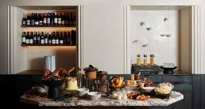 Hotel Morris Sydney - Handwritten Collection