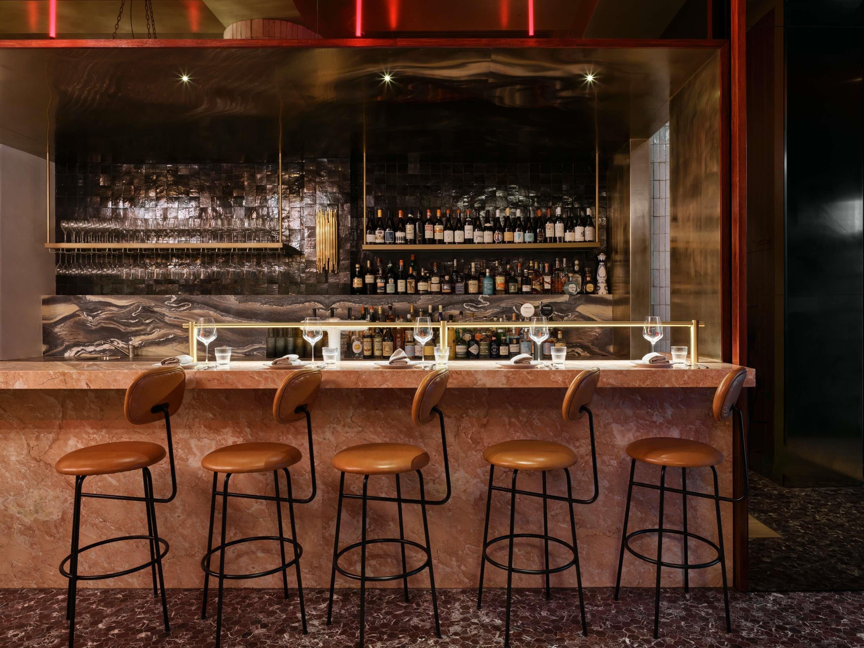 Photo - Hotel Morris Sydney, Handwritten Collection