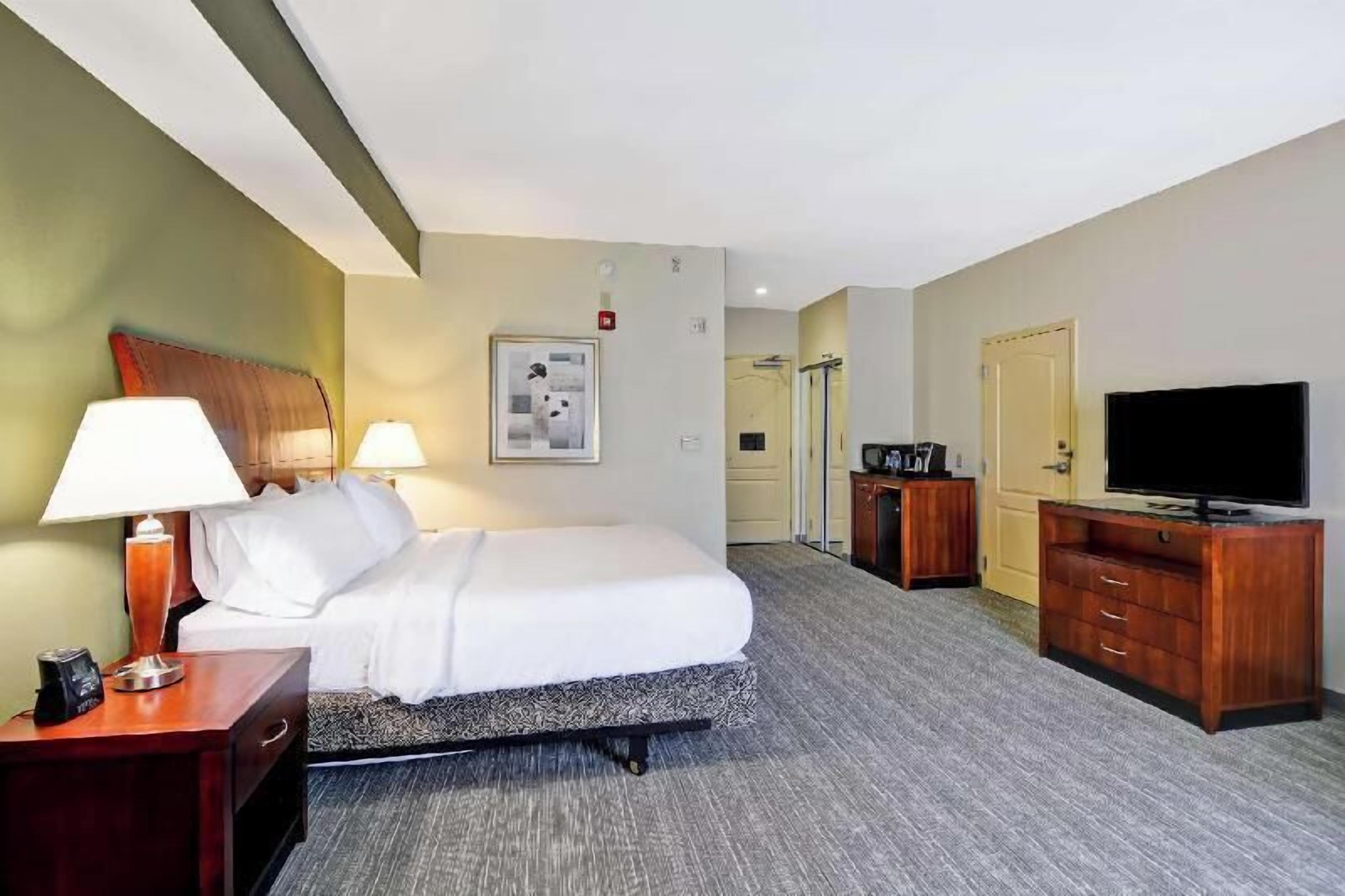 In-room safe, desk, blackout drapes, iron/ironing board