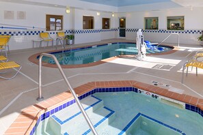 Indoor spa tub - Fairfield Inn & Suites by Marriott Bloomington (Bloomington)