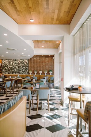 Restaurant - Hotel Indigo Columbus Architectural Center by IHG (Columbus)