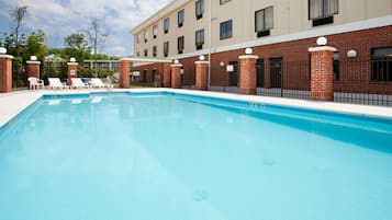 Seasonal outdoor pool