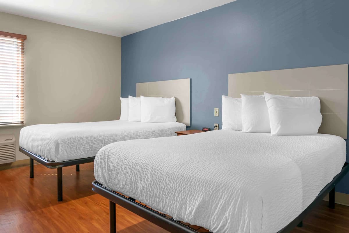 Standard Studio, 2 Double Beds, Non Smoking, Refrigerator & Microwave | Desk, laptop workspace, iron/ironing board, free WiFi