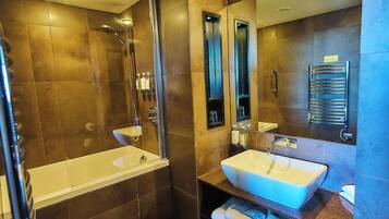 Vincent Studio | Bathroom | Designer toiletries, hair dryer, bathrobes, soap