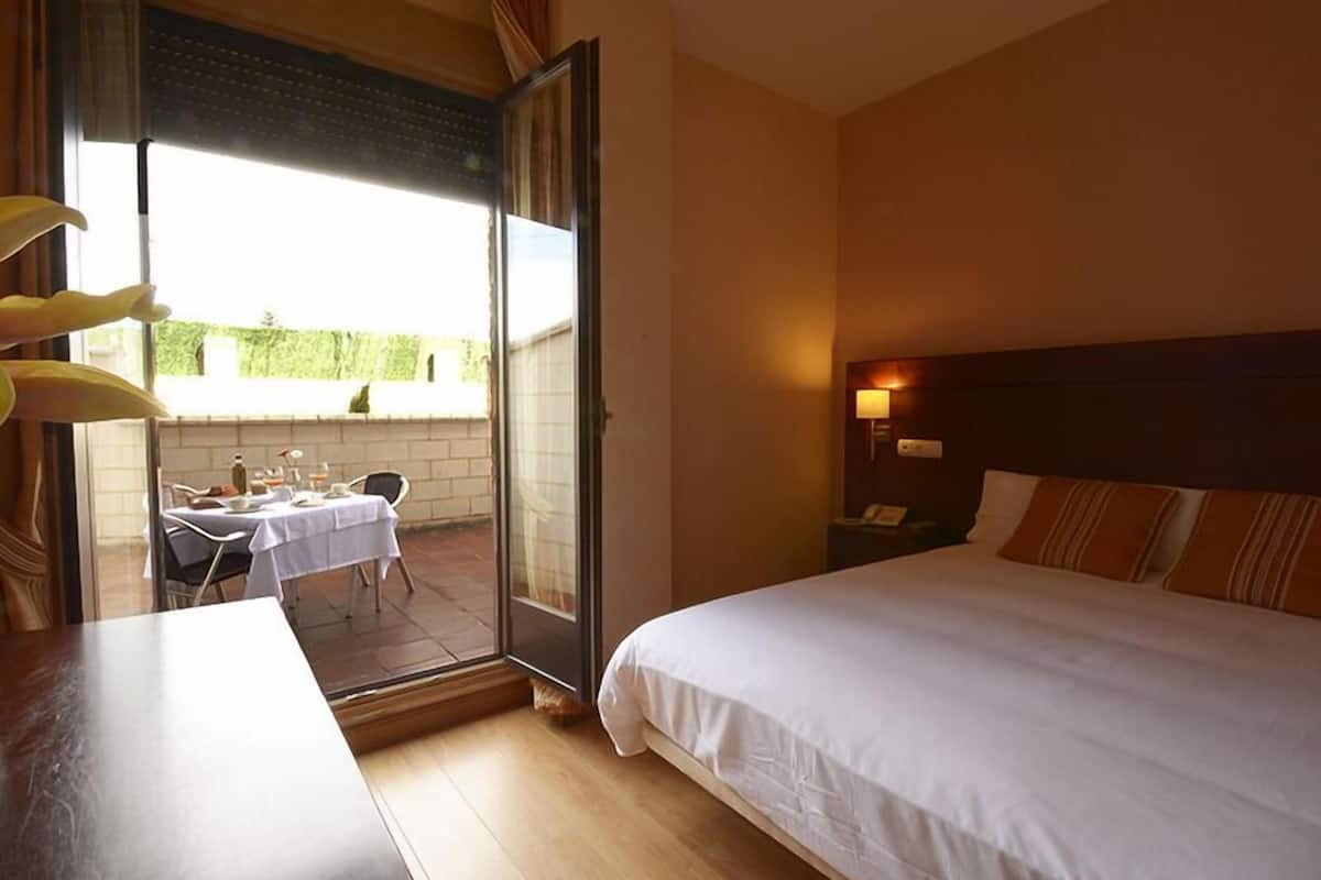 double room | desk, blackout curtains, cots/infant beds, rollaway beds