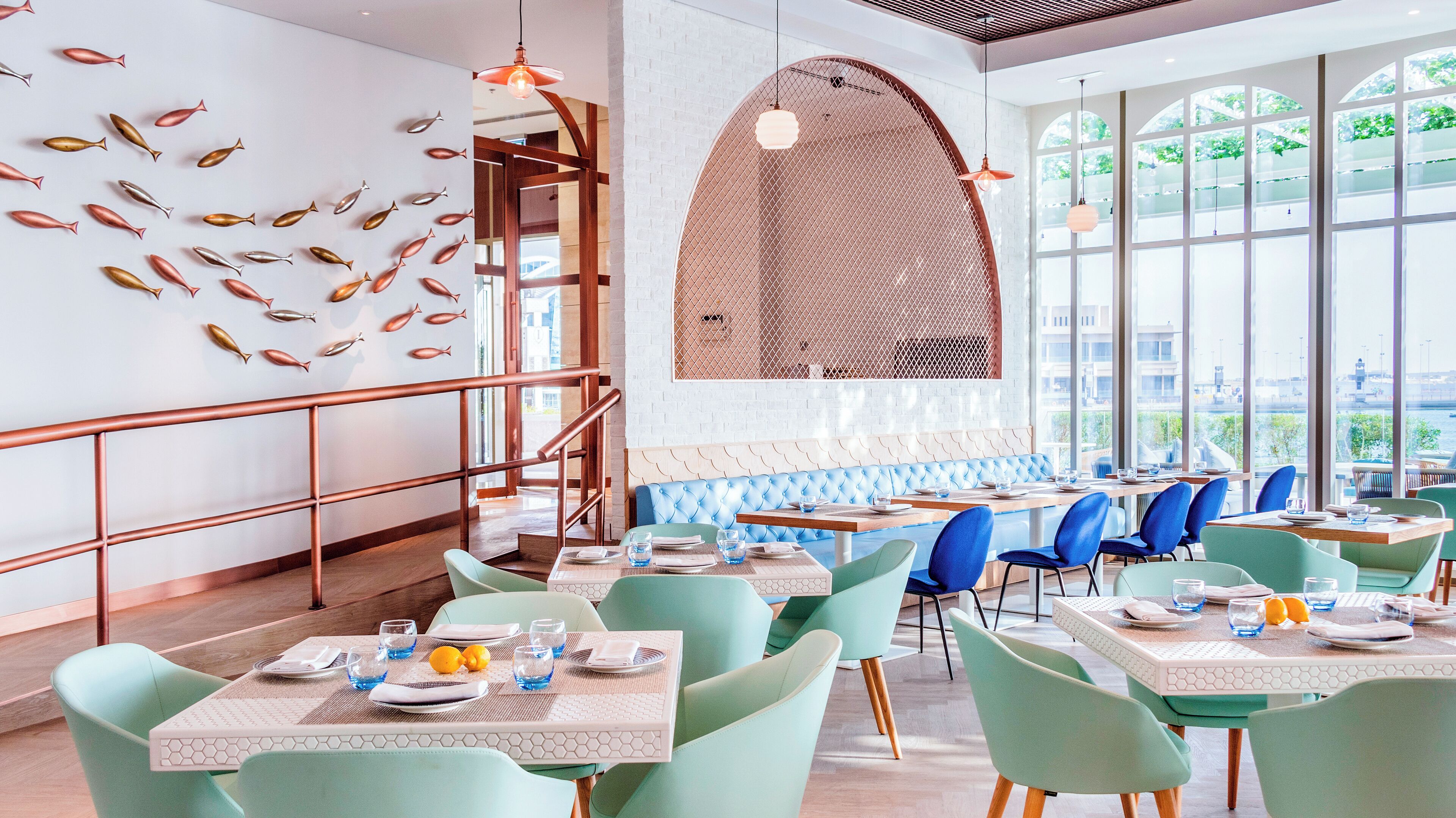 4 restaurants, breakfast, lunch, dinner served; international cuisine