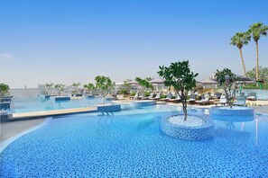 Außenpool, geöffnet von 07:00 Uhr bis 20:00 Uhr, Cabañas (kostenlos)