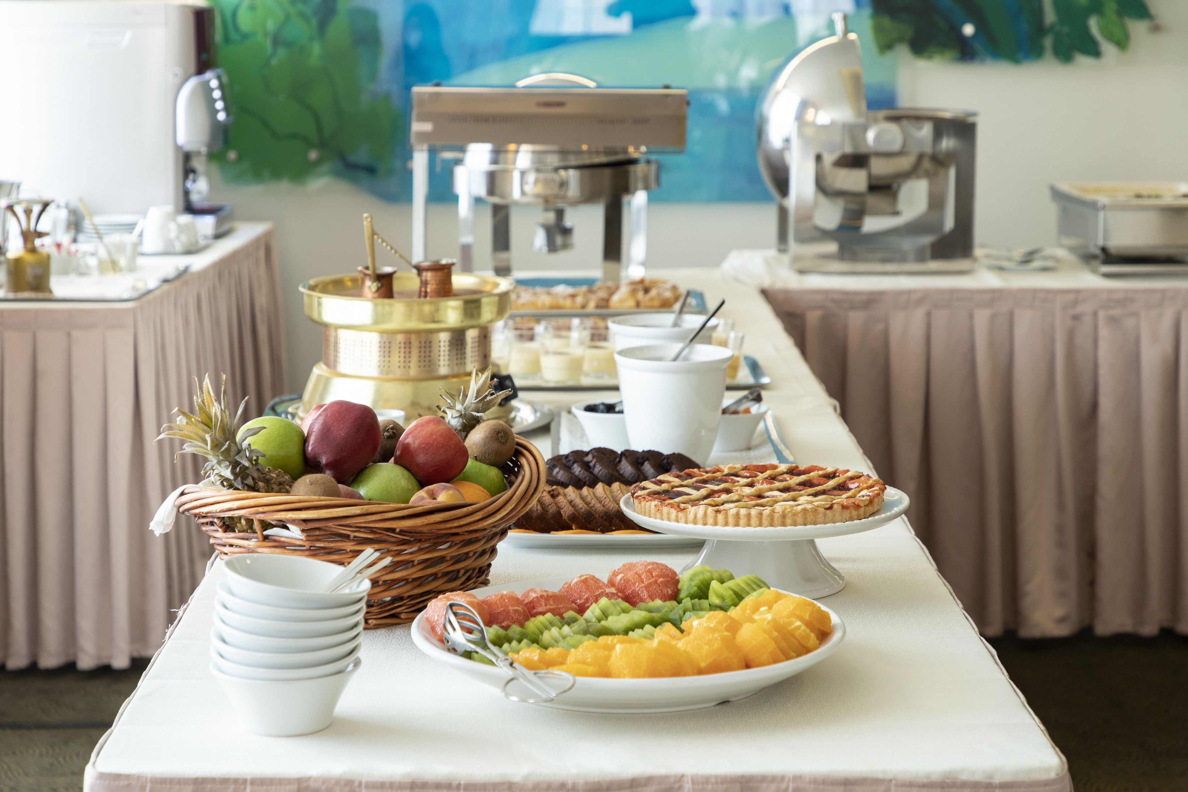 Petit déjeuner buffet (22 EUR par personne)
