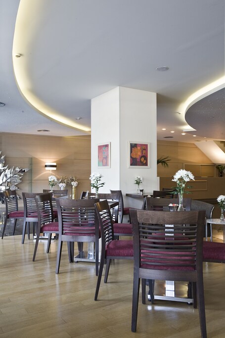 Amalia Hotel Athens - Image 36