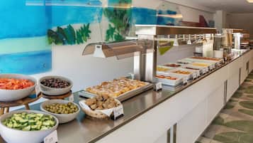 Colazione a buffet a pagamento, servita tutte le mattine