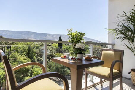 Amalia Hotel Athens - Image 4