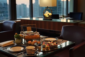 Executive lounge - JW Marriott Hotel Beijing (Beijing)