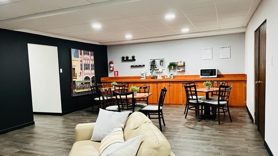 S.J. Suites Hotel