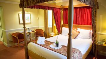 Executive Room, 1 Queen Bed, Non Smoking (Four Poster Bed) | In-room safe, desk, iron/ironing board, rollaway beds