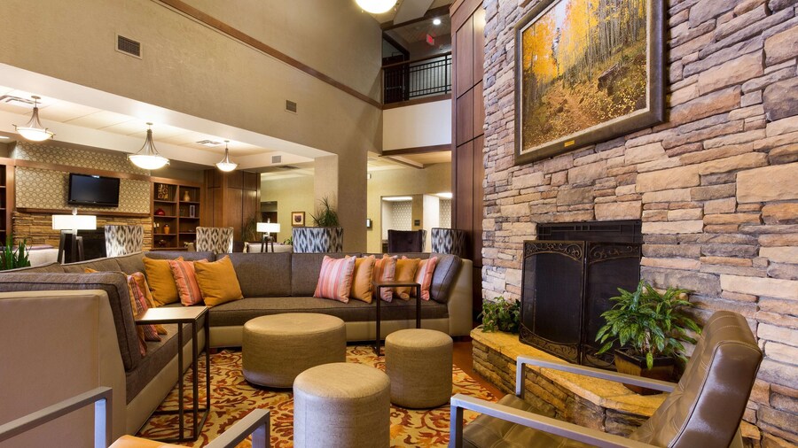 Drury Inn & Suites Flagstaff